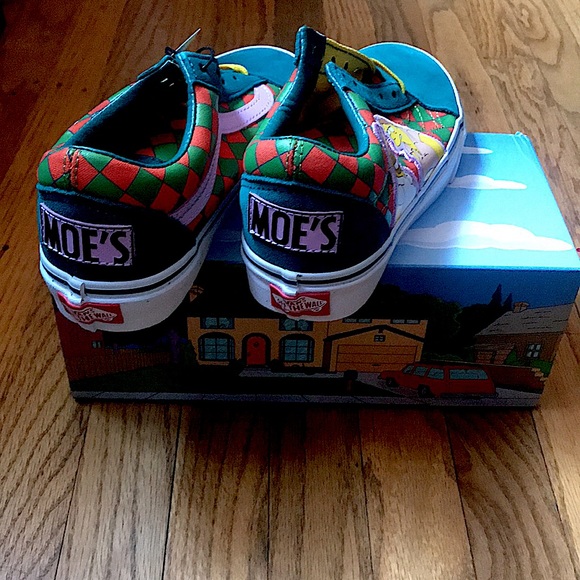 Vans x The Simpsons Moe’s Diner Old Skools NIB - Picture 6 of 8